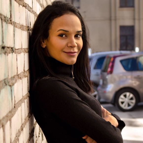 Meet your Posher, Glenda - Picture 1 of 1